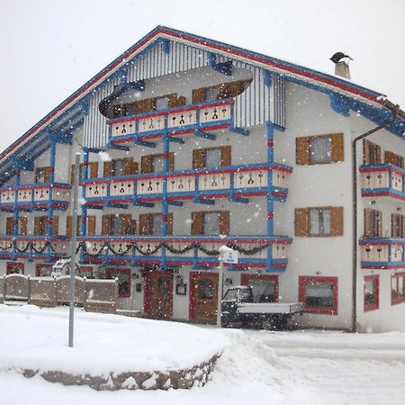 Hotel Vael Vigo di Fassa Dış mekan fotoğraf