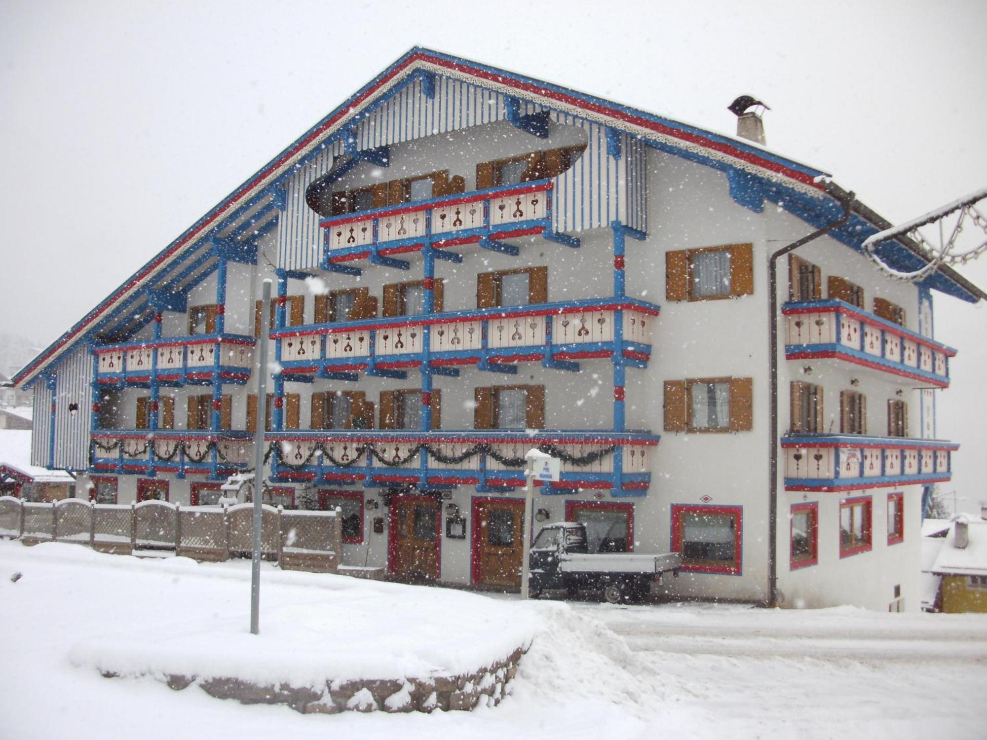 Hotel Vael Vigo di Fassa Dış mekan fotoğraf